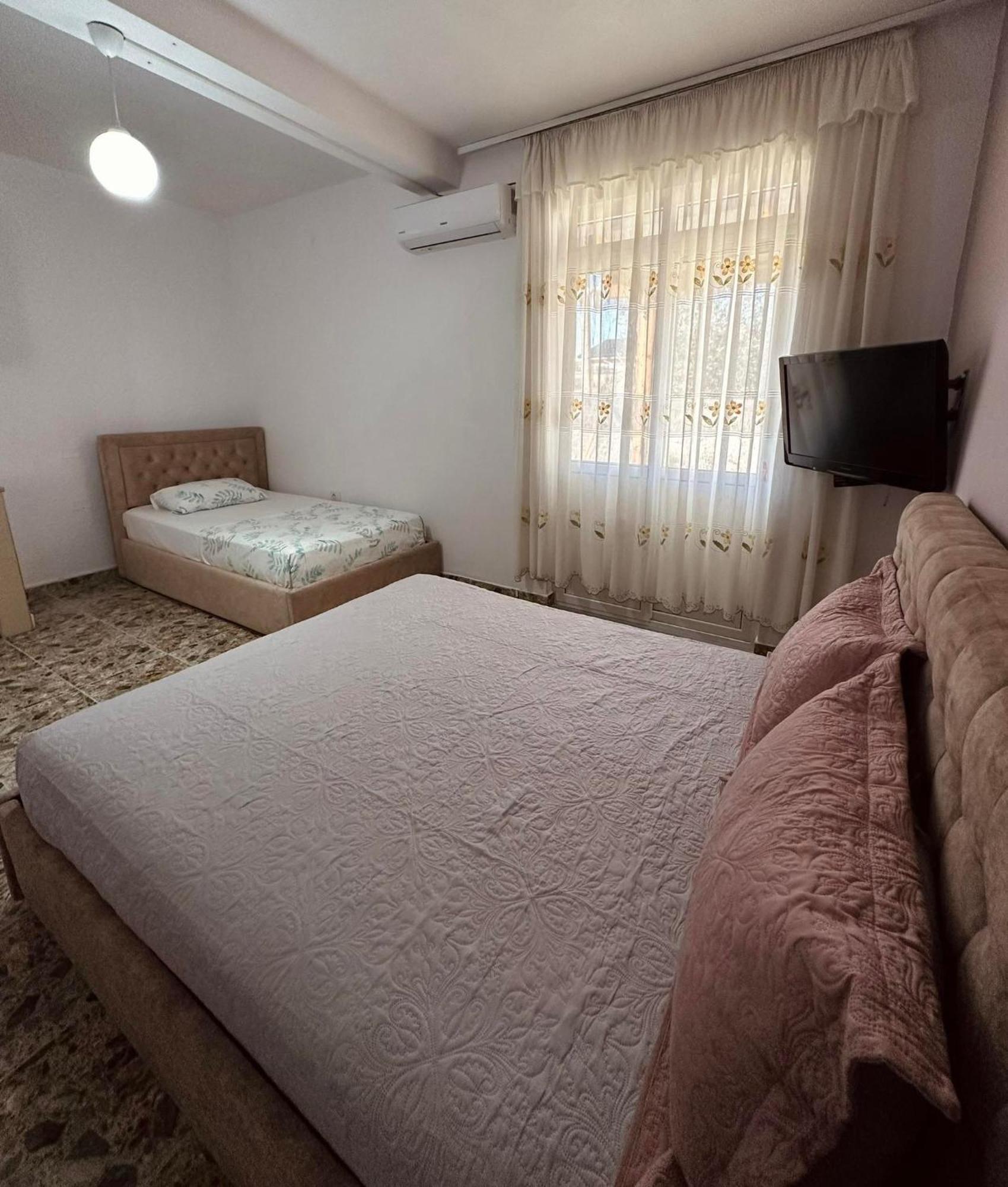 Elite Inn Vlorë 외부 사진
