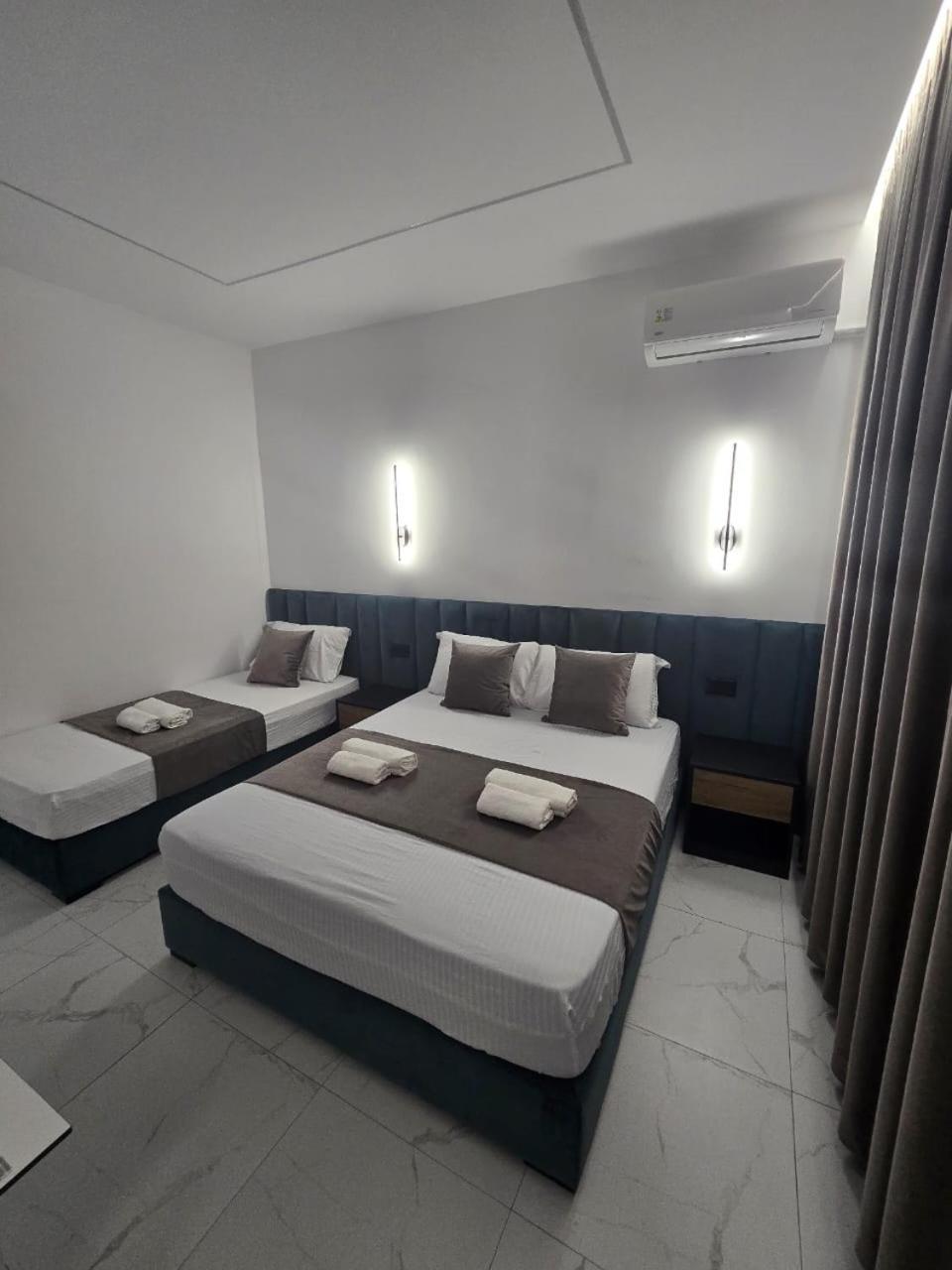 Elite Inn Vlorë 외부 사진